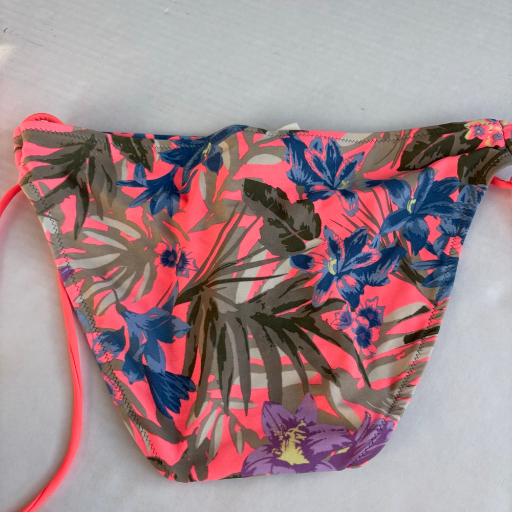 Women's American Eagle Tropical palm floral print Bikini Set Pink Floral Size S - Picture 11 of 16